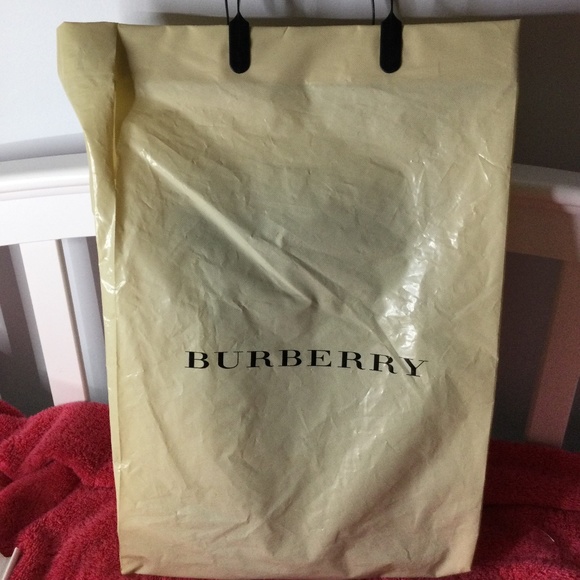 Authentic Burberry clutch - Picture 11 of 16